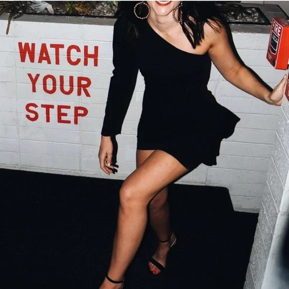 Lovers + Friends | Dresses | Lovers Friends Revolve Jett Mini Dress In Black | Poshmark Lovers + Friends | Dresses | Lovers Friends Revolve Jett Mini Dress In Black | Poshmark